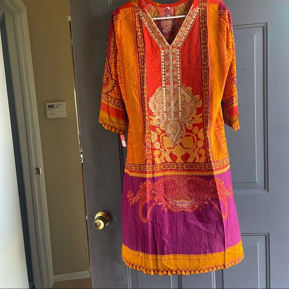 Beautiful néw 3 pc embroidered dress - Picture 3 of 4